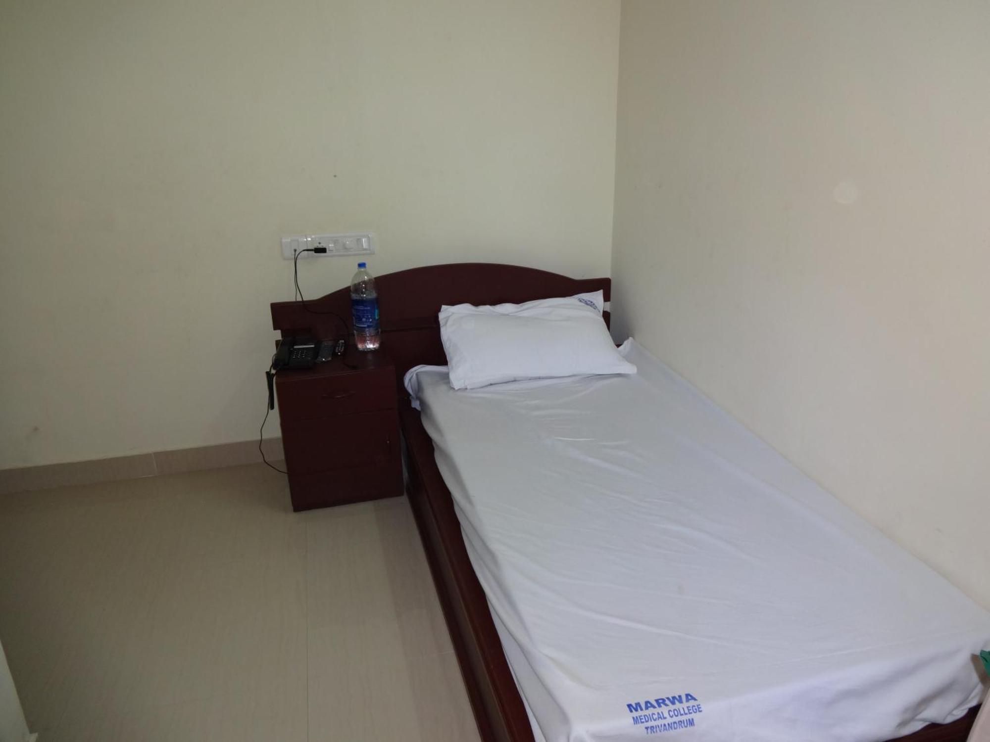 Marwa Inn Thiruvananthapuram Екстериор снимка